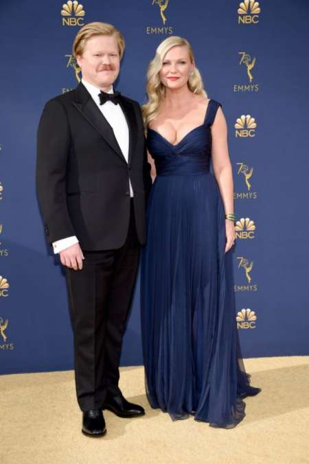 El actor Jesse Plemons con su pareja, la actriz Kirsten Dunst.